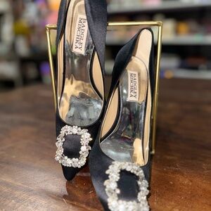 Badgley Mischka Black Satin Crystal-Embellished Pointed Toe Pumps